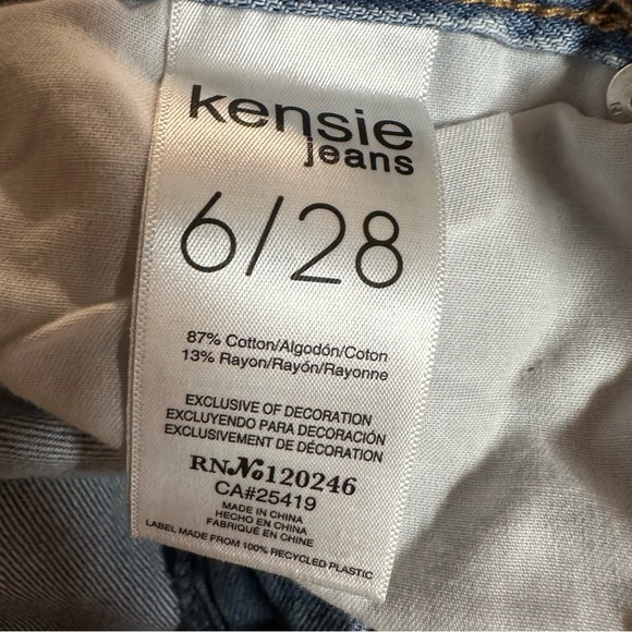 Kensie- Light Blue Drawstring Cargo Jeans (6/28) - Picture 12 of 14